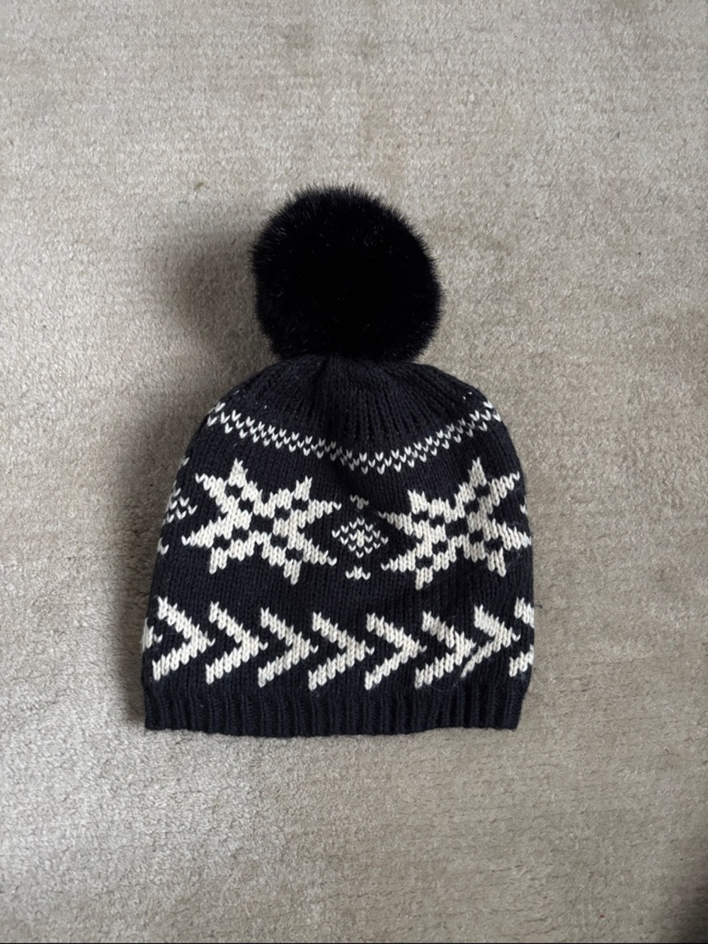 Lands' End Black and White Hat